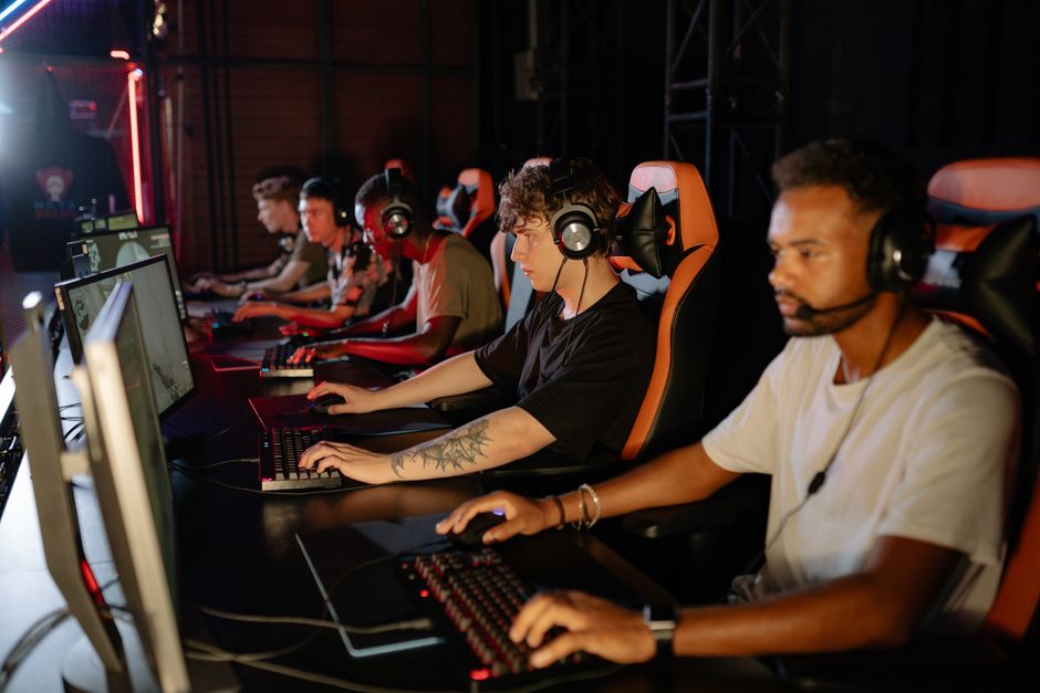 Insider Tips: How to Organize Your First Esports Tournament Insider Tips: How to Organize Your First Esports Tournament